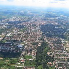 Flugwegposition um 11:13:03: Aufgenommen in der Nähe von Kreis Szombathely, Ungarn in 1488 Meter